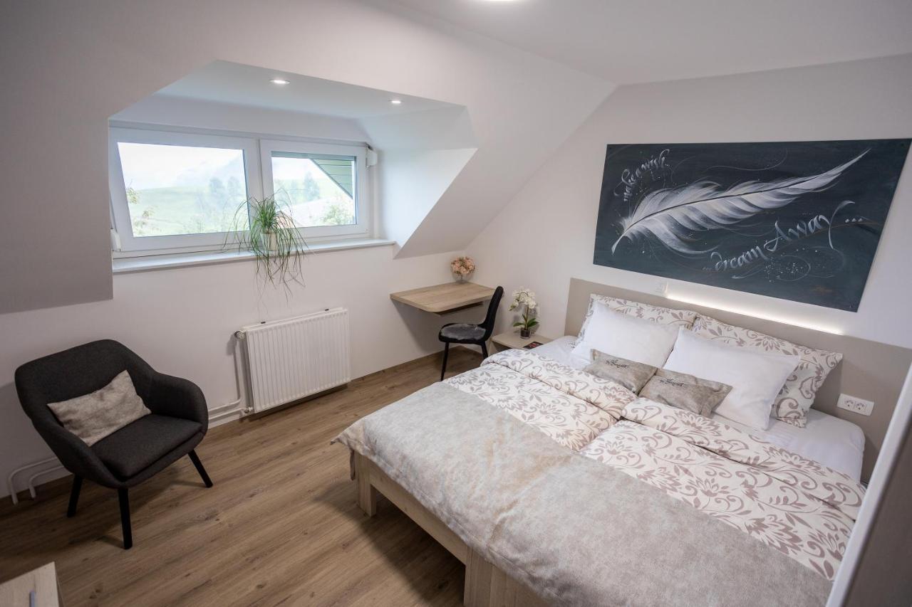 Apartmaji Pr Smolet Шкоф'я-Лока Екстер'єр фото